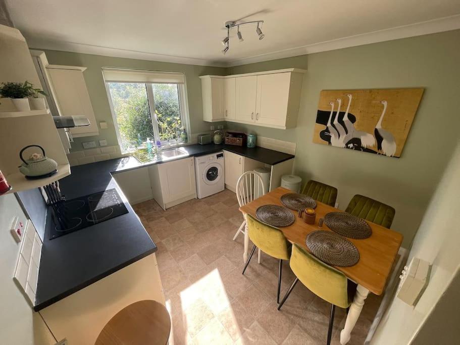 Secluded 3 Bed In Private Parkland *